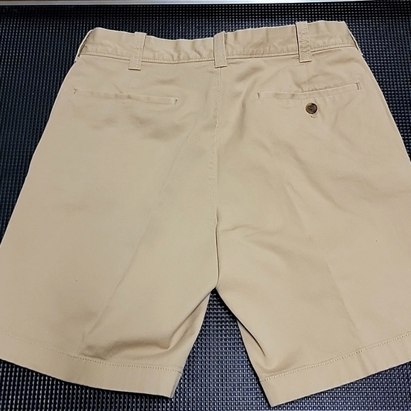 Mens JCrew Mercantile Flex Kahki Shorts. - Picture 3 of 5